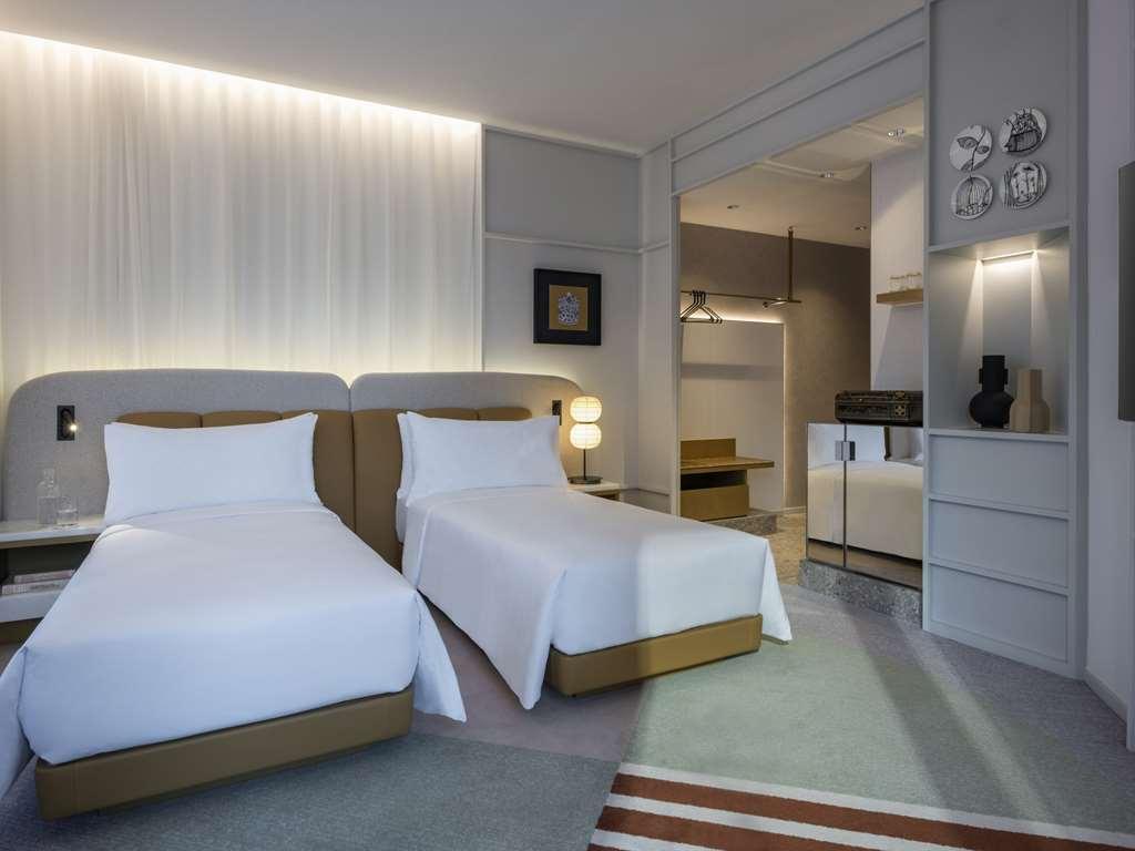 ホテル Mondrian 香港 部屋 写真