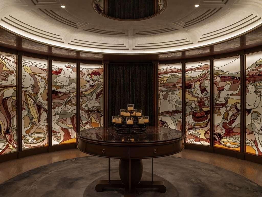 ホテル Mondrian 香港 レストラン 写真
