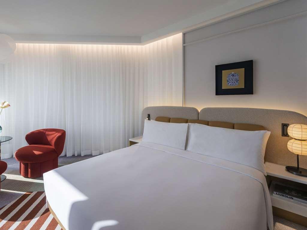 ホテル Mondrian 香港 部屋 写真